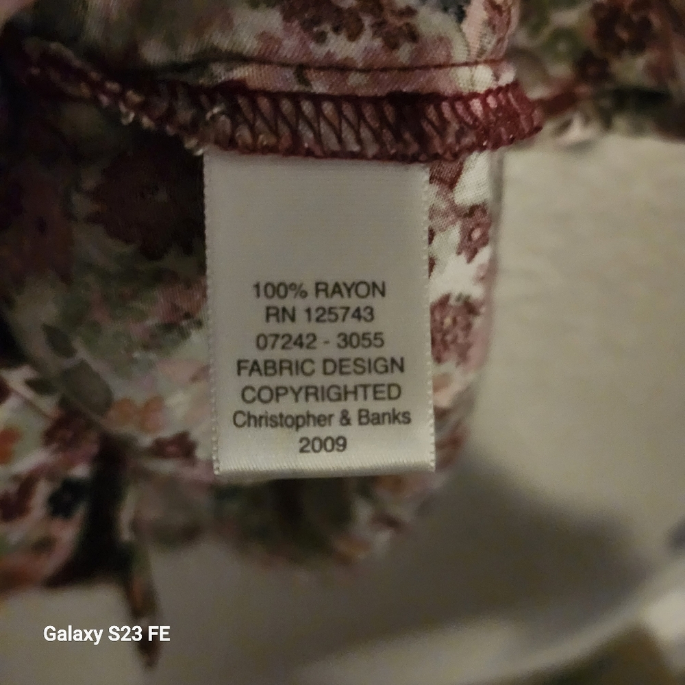 Christopher And Banks Scarlet Floral A Line Midi Skirt Size 12 - Picture 5 of 7